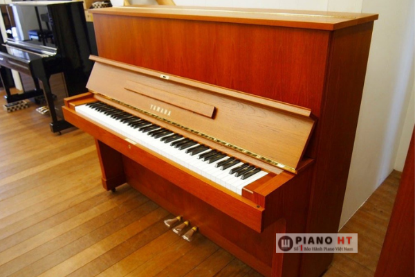 Piano Yamaha W103