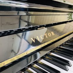 Victor Piano 03