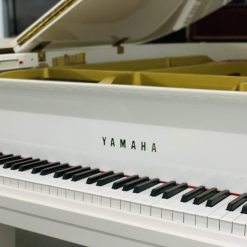 Yamaha G2E Grand Piano 06