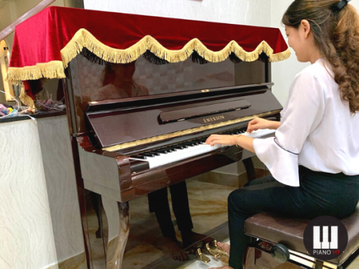Đàn piano Emerson KU3